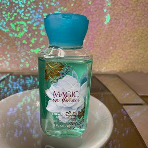 COPY - Bath & Body Works Magic In The Air